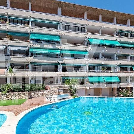 Bbq - Pool - Costa Apartments 萨洛 外观 照片